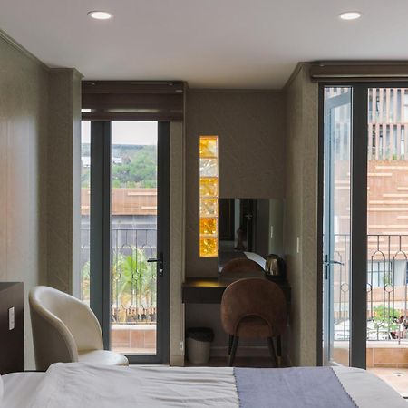 Khanh Uyen 3 Hotel & Apartment Da Lat Buitenkant foto